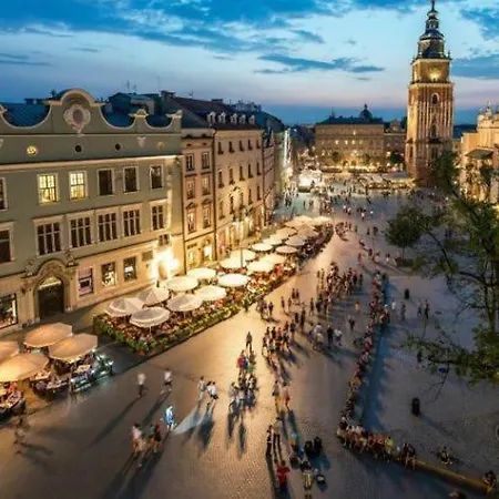 Singer Old Town * Krakow